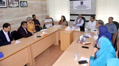 বিশ্ববিদ্যালয় মঞ্জুরী কমিশন এবং বিশ্বব্যাংকের সঙ্গে ঢাবি’র বৈঠক